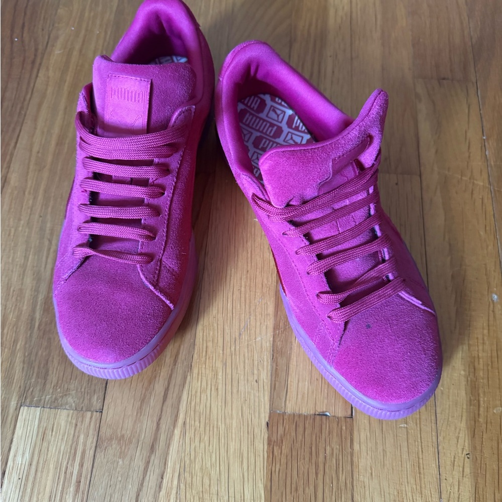 *Like New* Puma Hot Pink Suede Low-Top Sneakers